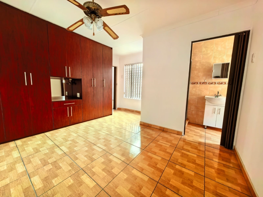 3 Bedroom Property for Sale in Vaalpark Free State